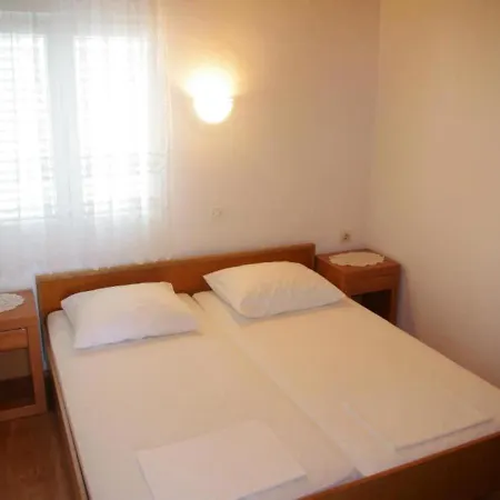Gama Apartment Vir